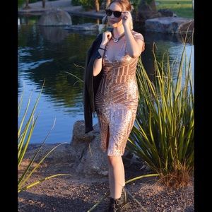 Skylee shimmer dress